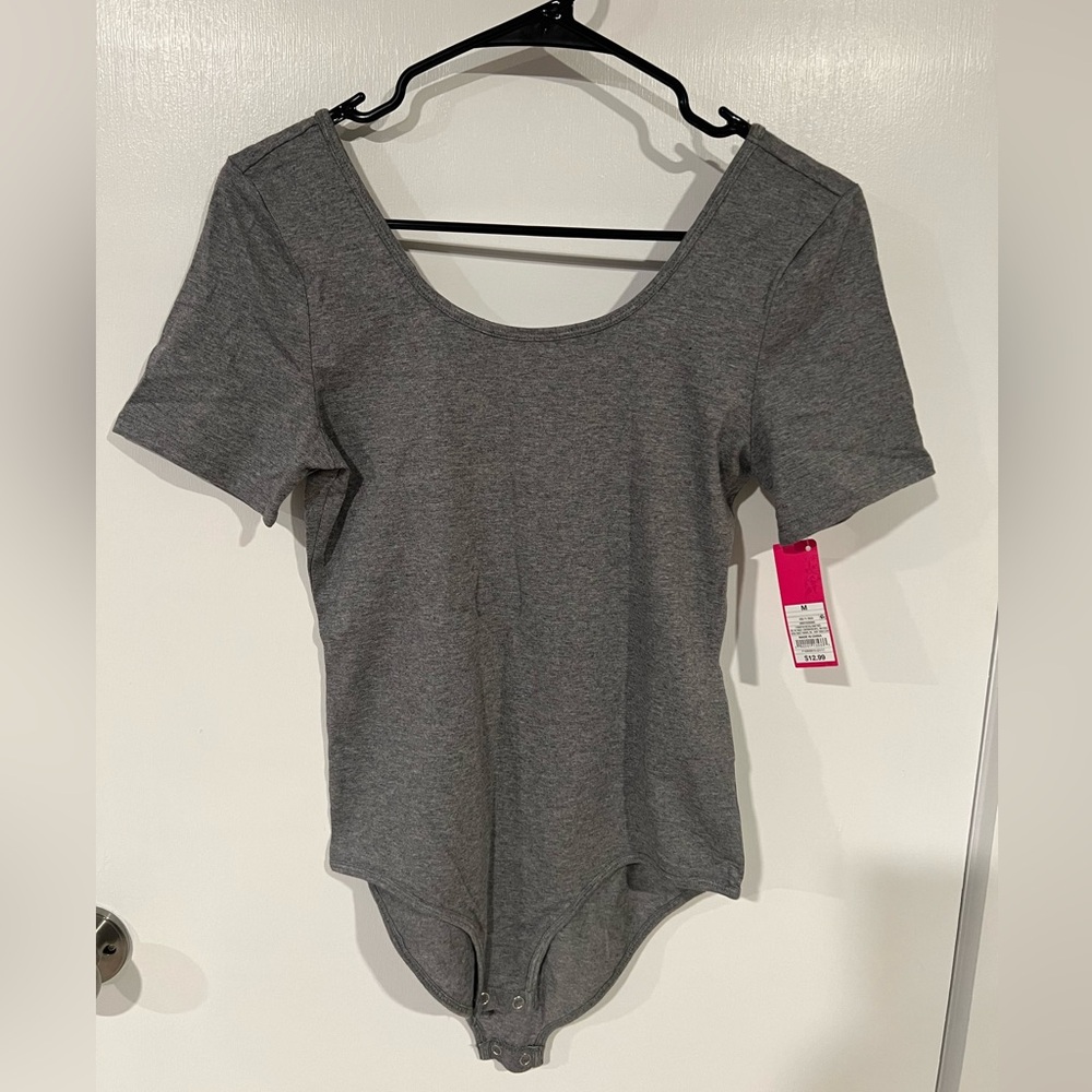 Ballet neck grey bodysuit